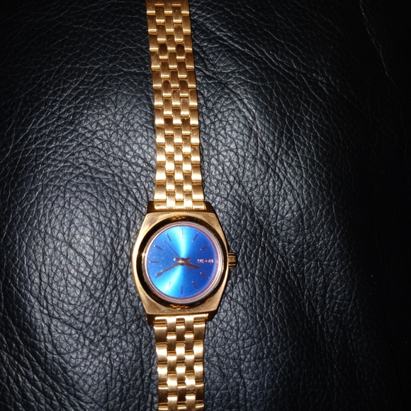 LADIES WATCH BY NIXON main image 3